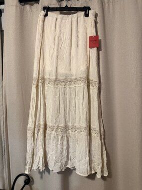 Mossimo Supply Co. Cream Boho Maxi Skirt with Crochet Panels – Size XL (NWT)